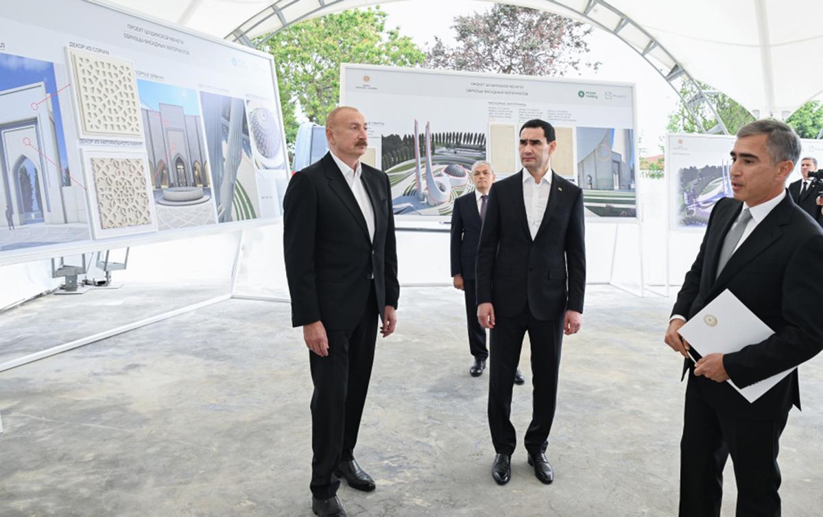 Prezidentlər Şuşa məscidində tikinti işləri ilə tanış oldular - FOTO