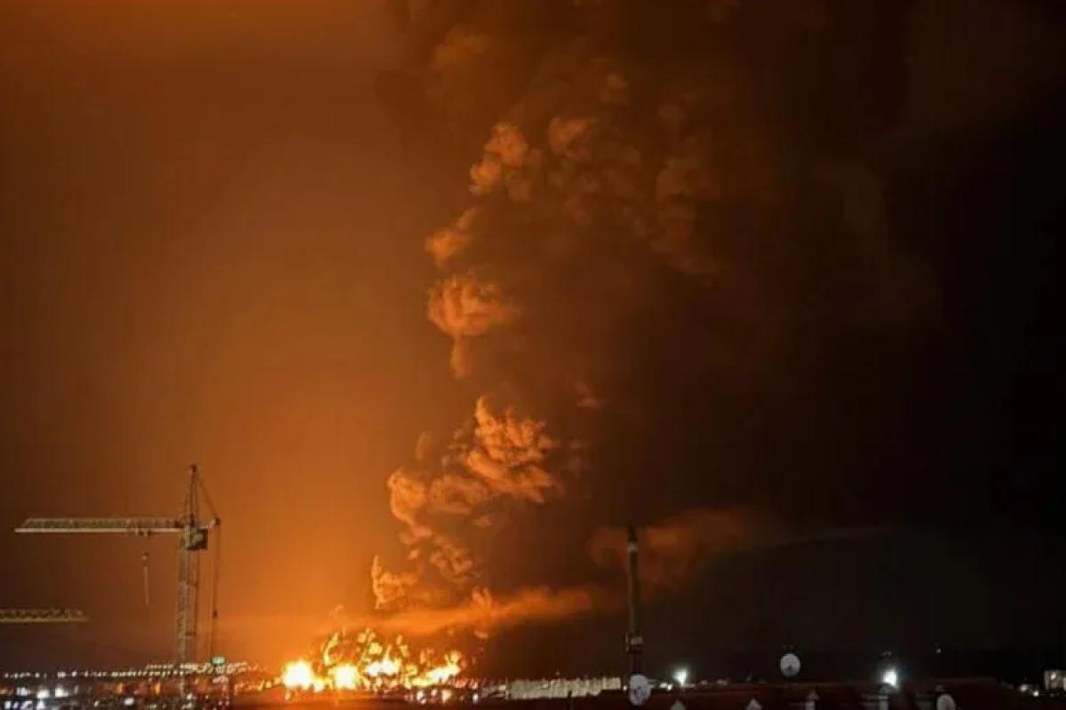 Ukrayna Krımda hərbi aerodromları bombalayıb