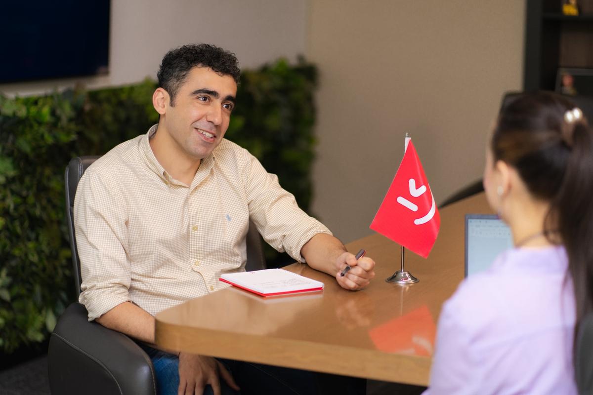 Qafqazda ilk “Apple Shop” “Kontakt”da açılır – Həsən İsrafilzadə ilə müsahibə
