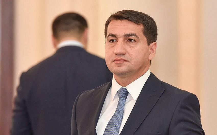 Hikmət Hacıyev Makronun müşaviri ilə Azərbaycan-Fransa münasibətlərini müzakirə etdi