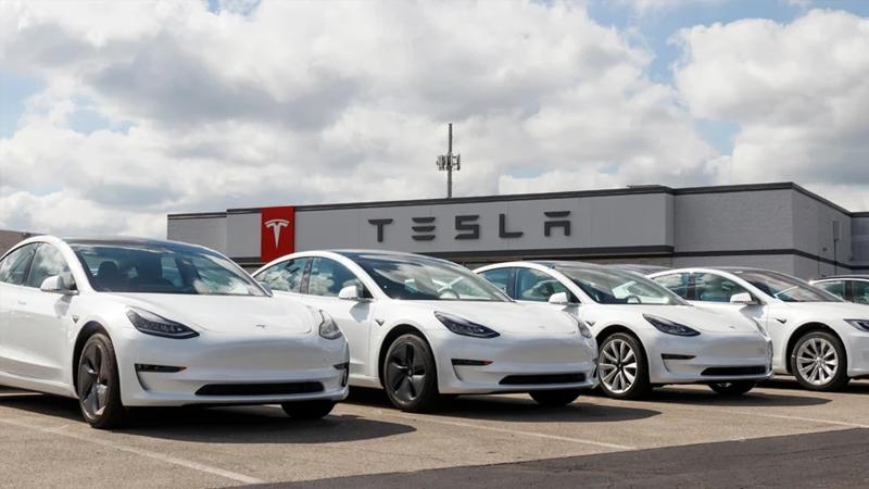 "Tesla" üçün vəziyyət dəyişdi: Avropa satışları kəskin artdı