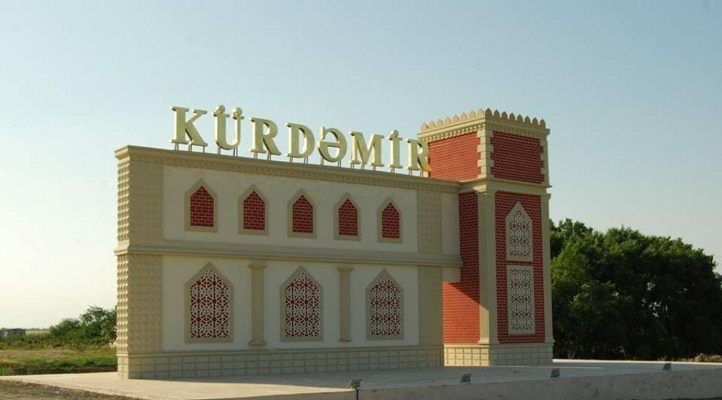 Kürdəmir sakini naməlum şəraitdə bıçaqlandı