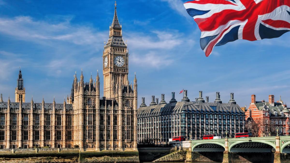 Britaniya qaçqınlardan kompensasiya tələb edəcək