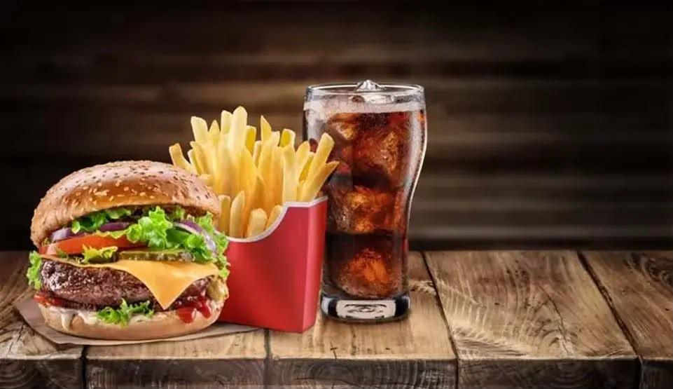 Hamburger və Coca-Cola sevənlərin diqqətinə