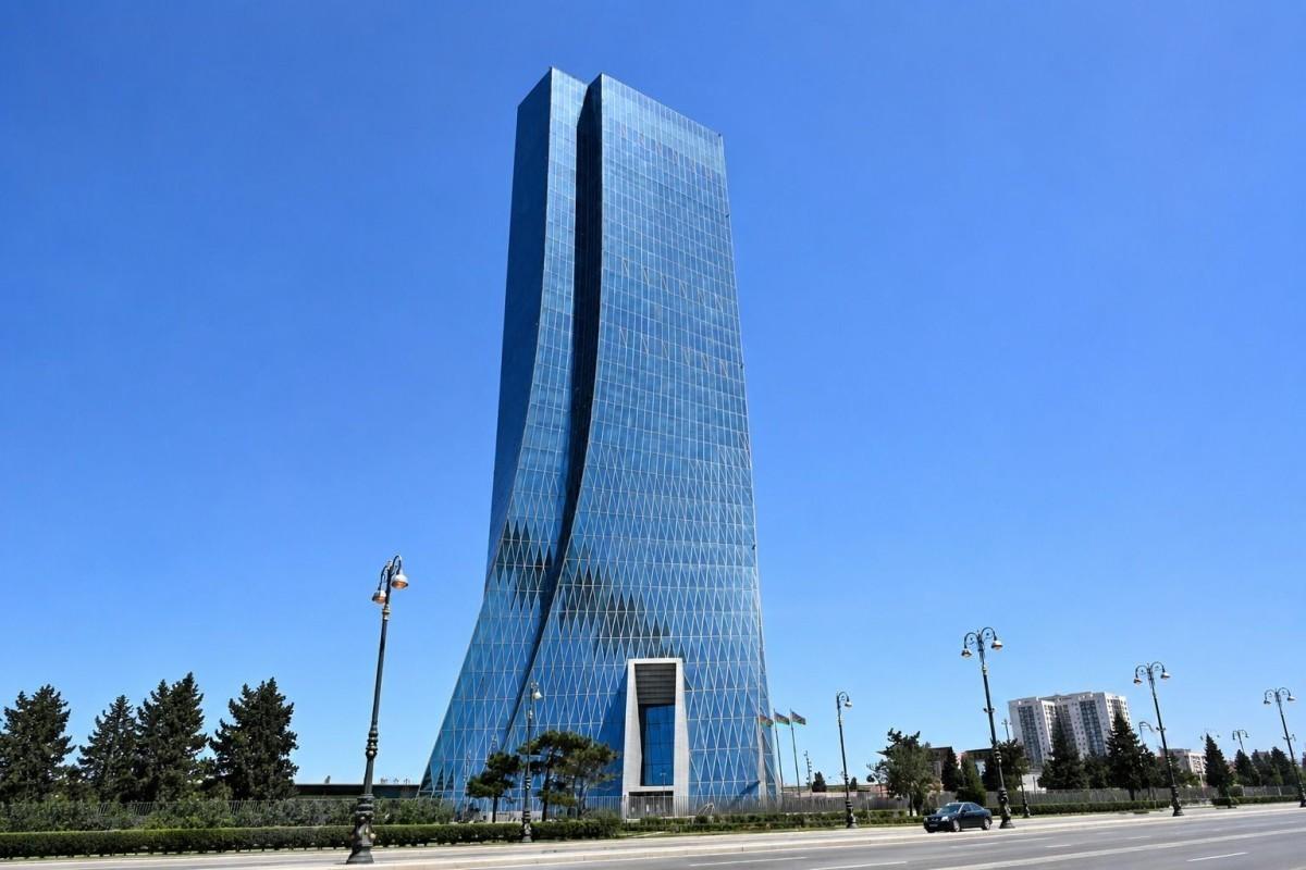Mərkəzi Bank bazara müdaxilə edib: 394 milyon dollar alıb