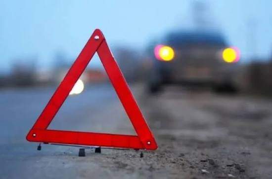 Bakıda yol qəzası olub, ölən və yaralanan var Bakıda yol qəzası olub, ölən və yaralanan var