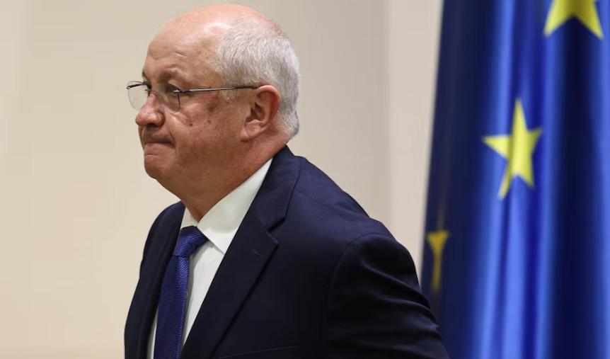 Bu ölkənin Baş naziri istefa verdi