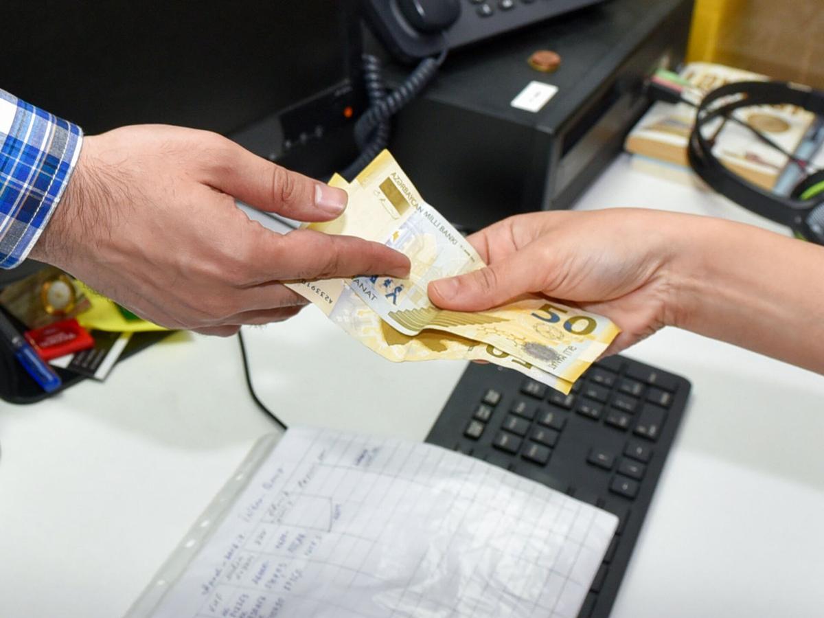 Ünvanlı yardım kimlərə verilir? – Məbləğ və şərtlər Ünvanlı yardım kimlərə verilir? – Məbləğ və şərtlər
