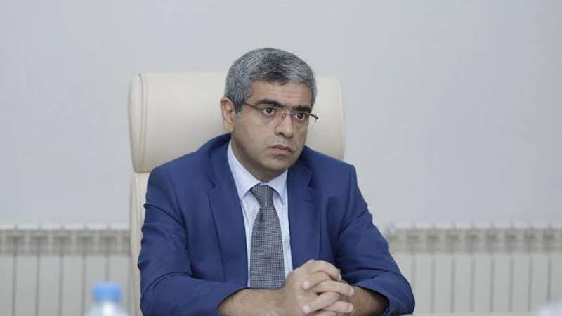 Nazir şöbə müdirini vəzifədən azad etdi Nazir şöbə müdirini vəzifədən azad etdi