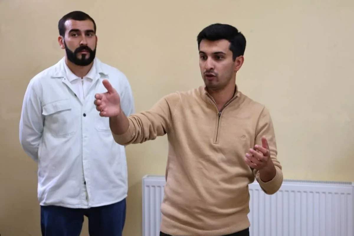 Marneulidə azərbaycanlı merin qardaşı həbs edildi Marneulidə azərbaycanlı merin qardaşı həbs edildi