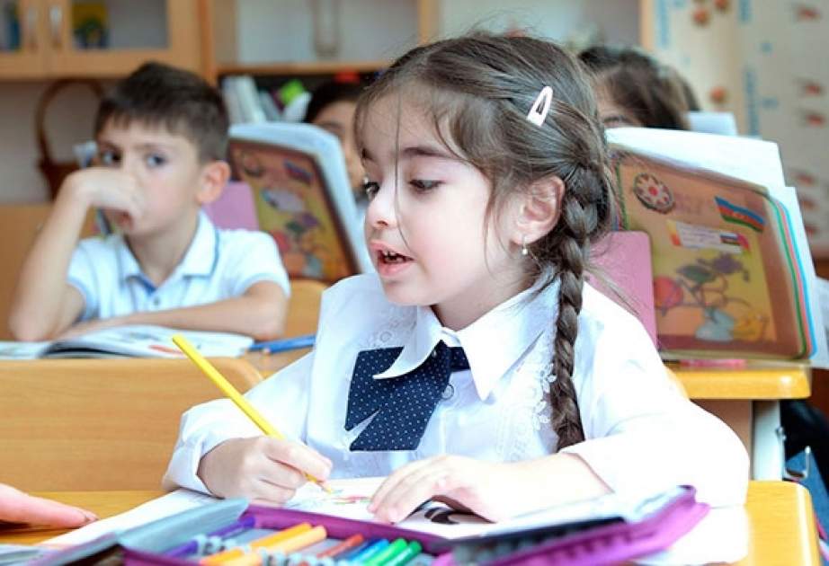 Məktəb xərcliyi nə qədər olmalıdır? – Psixoloqdan AÇIQLAMA Məktəb xərcliyi nə qədər olmalıdır? – Psixoloqdan AÇIQLAMA