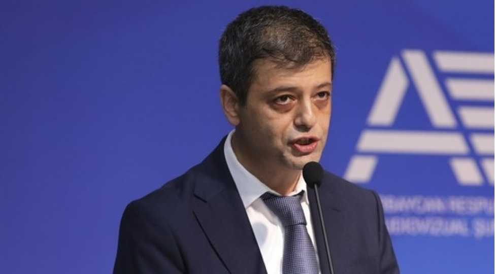 Vüqar Zifəroğlu Mətbuat Şurasının sədri seçildi Vüqar Zifəroğlu Mətbuat Şurasının sədri seçildi